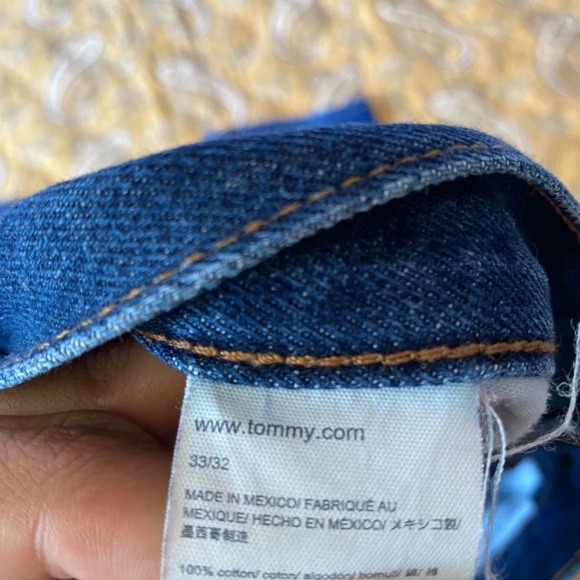 Tommy Hilfiger Jeans - Picture 5 of 5